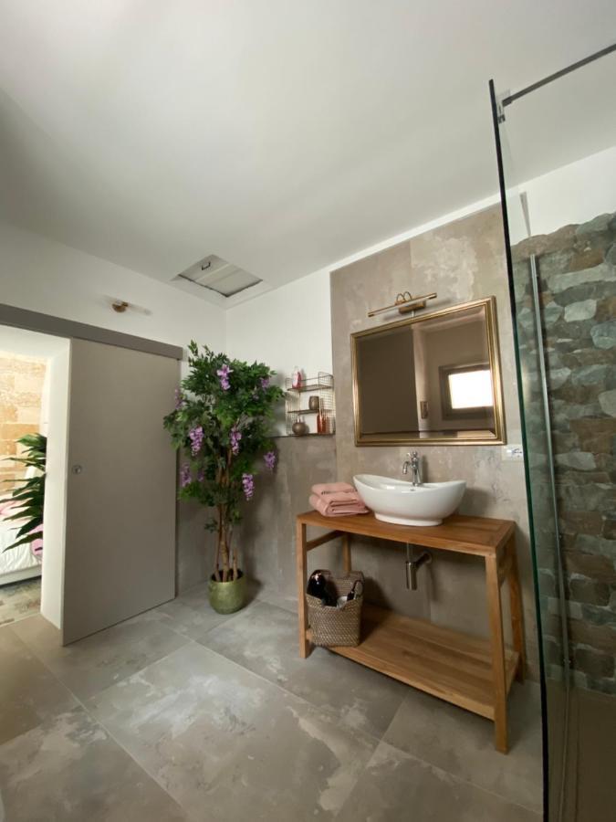 Appartement Dimora Flo à Brindisi Extérieur photo