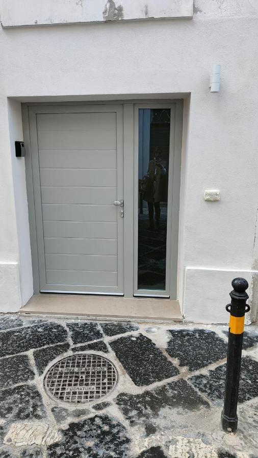 Appartement Dimora Flo à Brindisi Extérieur photo