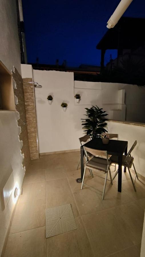 Appartement Dimora Flo à Brindisi Extérieur photo